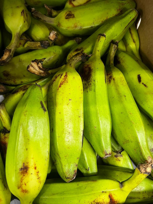 Raw banana 1 pc